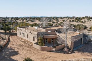 275 Avenida Eldorado, Santa Fe, NM 87508