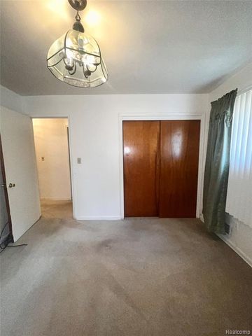 1603 W Mott Avenue, Flint, MI 48504