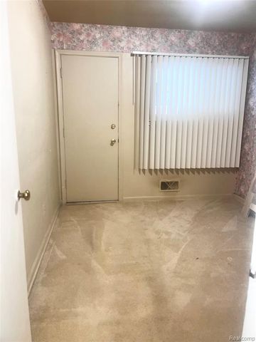 1603 W Mott Avenue, Flint, MI 48504
