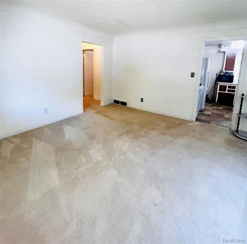 1603 W Mott Avenue, Flint, MI 48504
