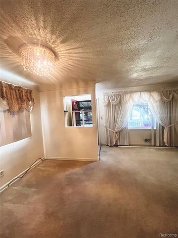 1603 W Mott Avenue, Flint, MI 48504