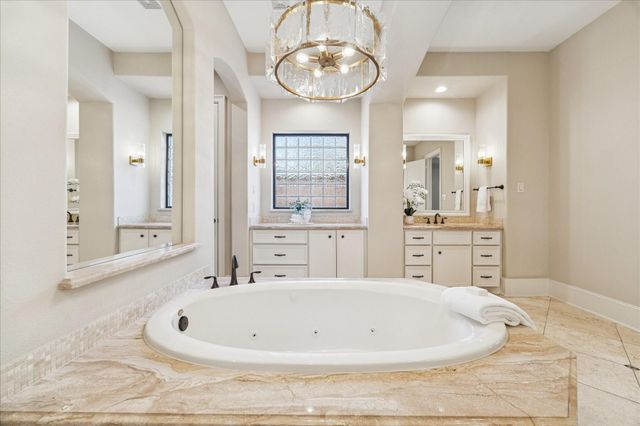 1510 Latexo Drive, Houston, TX 77018