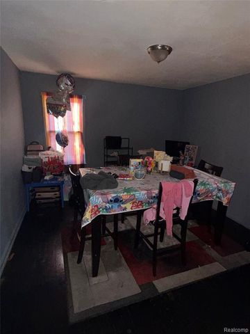 17379 Murray Hill Street, Detroit, MI 48235