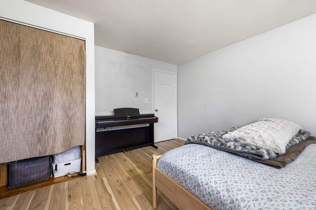 12 Colonial Village Dr 8, Arlington, MA 02474