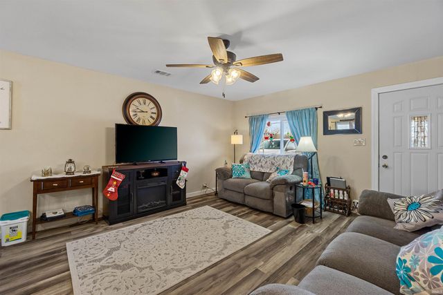 904 E Bradford Street, Marion, IN 46952