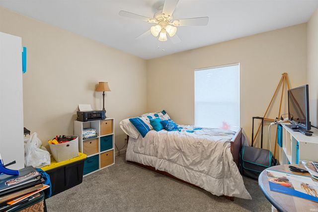 904 E Bradford Street, Marion, IN 46952