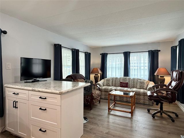 34076 AVOCADO DRIVE N, Pinellas Park, FL 33781