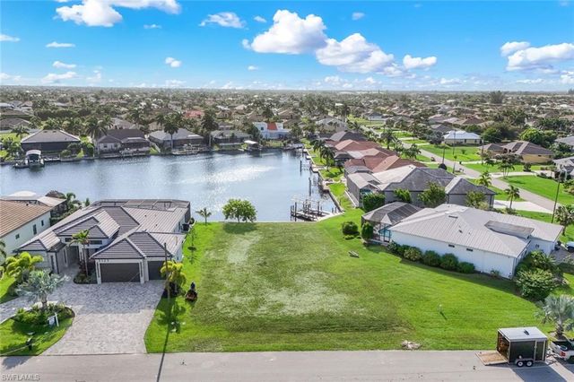 3127 SW 29th AVE, Cape Coral, FL 33914