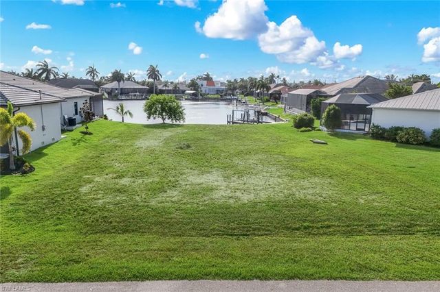 3127 SW 29th AVE, Cape Coral, FL 33914