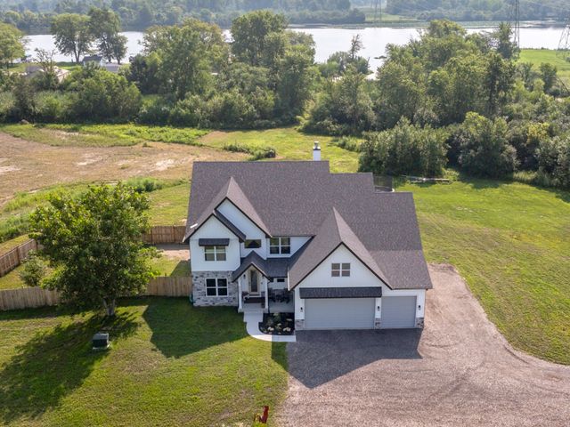 6256 N Dresden Road, Morris, IL 60450