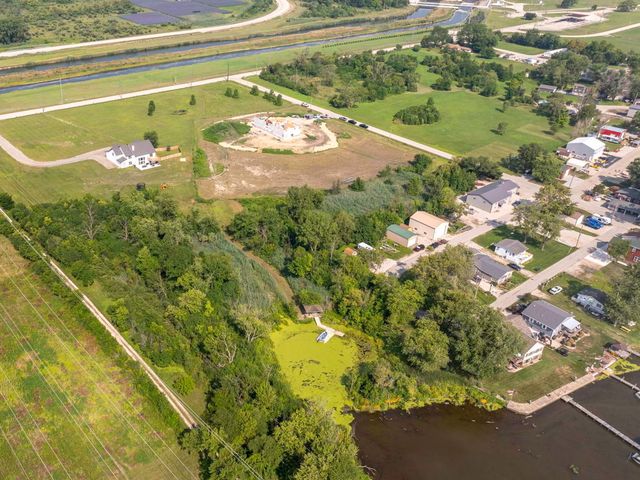 6256 N Dresden Road, Morris, IL 60450