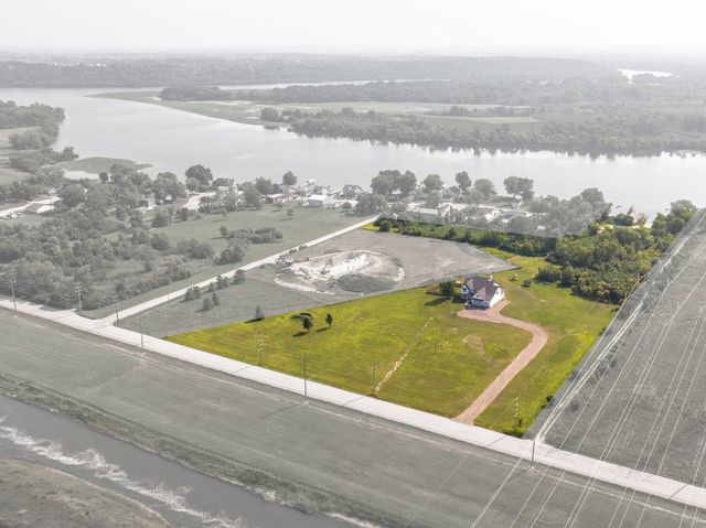 6256 N Dresden Road, Morris, IL 60450