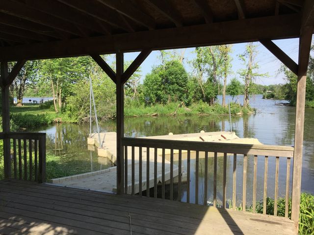 6256 N Dresden Road, Morris, IL 60450