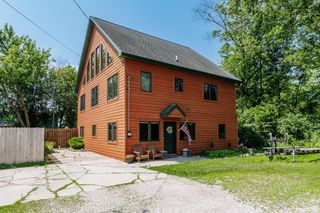 28913 Bark LANE, Waterford, WI 53185