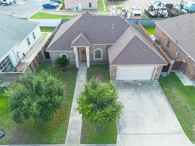 208 N 15th Street, Hidalgo, TX 78557