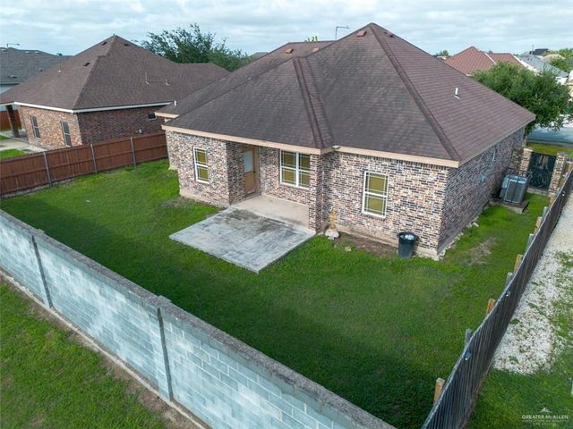 208 N 15th Street, Hidalgo, TX 78557