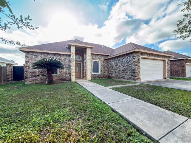208 N 15th Street, Hidalgo, TX 78557