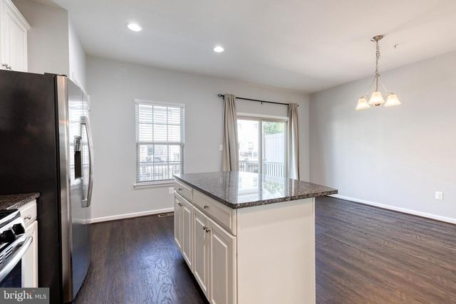 1044 RAMBLE RUN RD, Baltimore, MD 21220