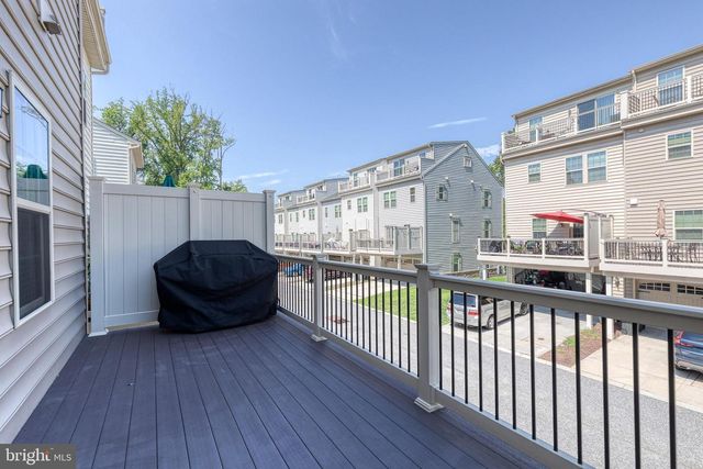 1044 RAMBLE RUN RD, Baltimore, MD 21220