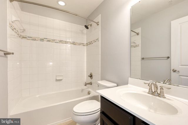 1044 RAMBLE RUN RD, Baltimore, MD 21220