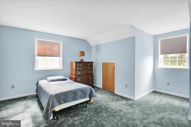 10 PEBBLEBROOK LN, Mohnton, PA 19540