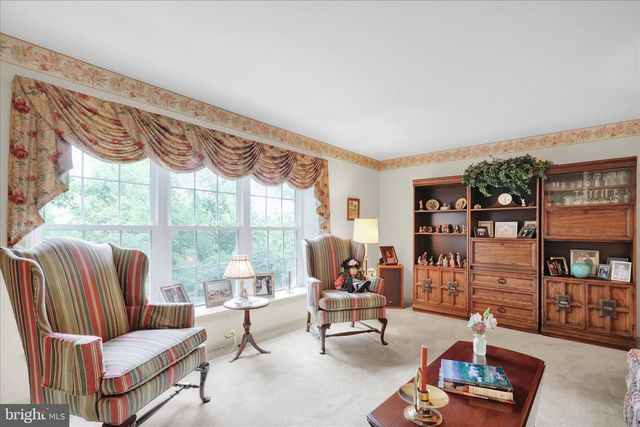 10 PEBBLEBROOK LN, Mohnton, PA 19540