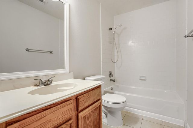 13822 Dentwood Drive, Houston, TX 77014