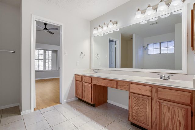 13822 Dentwood Drive, Houston, TX 77014