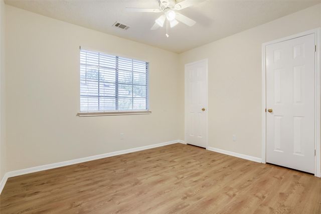 13822 Dentwood Drive, Houston, TX 77014