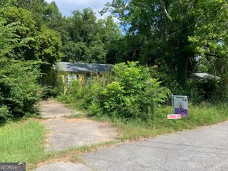 5746 Sterling Place, Macon, GA 31206