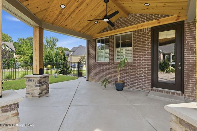 18701 Foxbough Glen Pl, Louisville, KY 40245