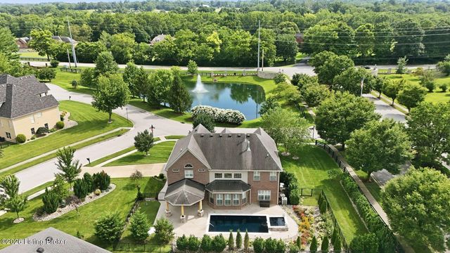 18701 Foxbough Glen Pl, Louisville, KY 40245