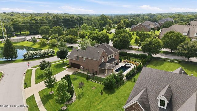 18701 Foxbough Glen Pl, Louisville, KY 40245