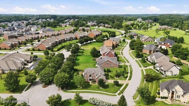 18701 Foxbough Glen Pl, Louisville, KY 40245