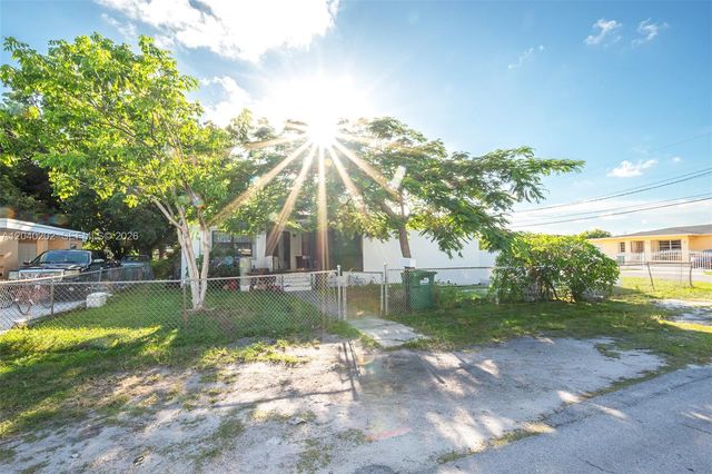 7190 NW 21st Ave, Miami, FL 33147