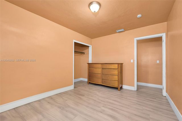 7190 NW 21st Ave, Miami, FL 33147
