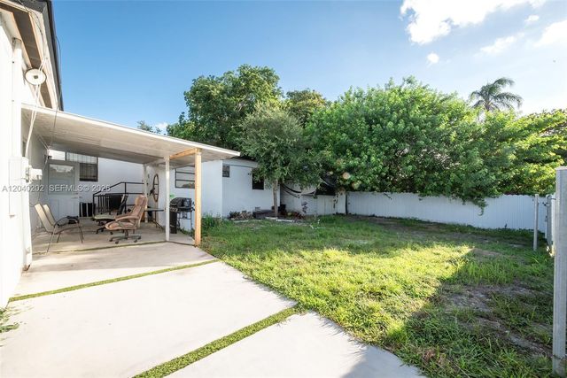 7190 NW 21st Ave, Miami, FL 33147