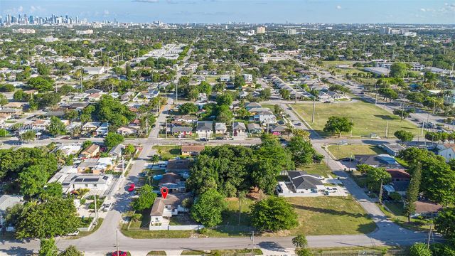 7190 NW 21st Ave, Miami, FL 33147