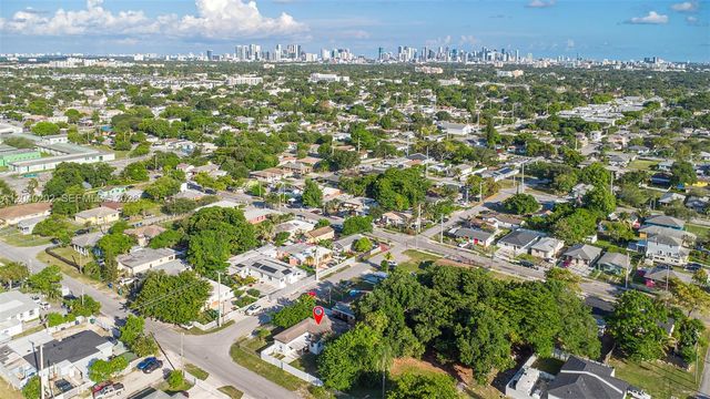 7190 NW 21st Ave, Miami, FL 33147