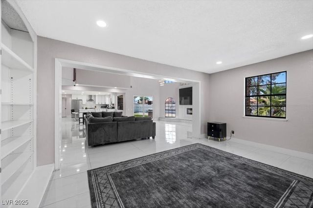 5110 Evaline Lane, Las Vegas, NV 89120