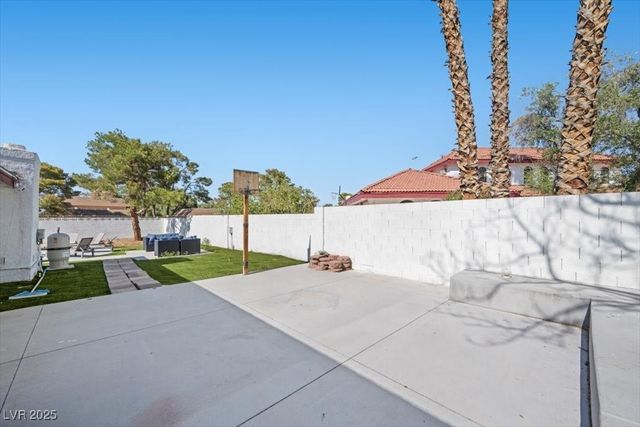 5110 Evaline Lane, Las Vegas, NV 89120