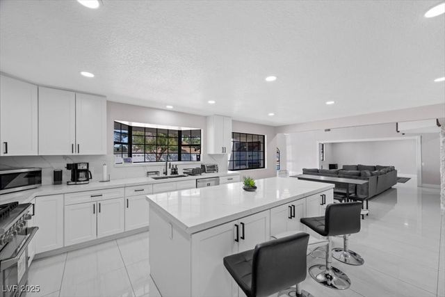 5110 Evaline Lane, Las Vegas, NV 89120