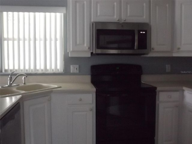 9 BOWMAN PLACE, Palm Coast, FL 32137