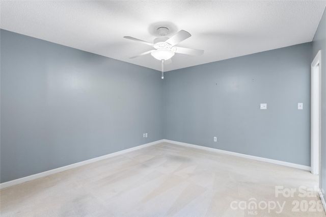 5018 Sunningdale Court, Charlotte, NC 28226