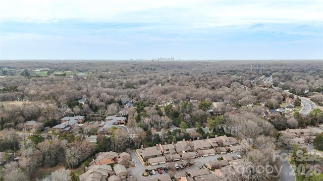 5018 Sunningdale Court, Charlotte, NC 28226