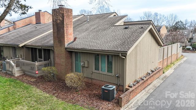 5018 Sunningdale Court, Charlotte, NC 28226