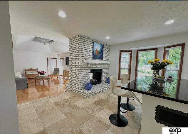 15911 Jackson Drive, Omaha, NE 68118