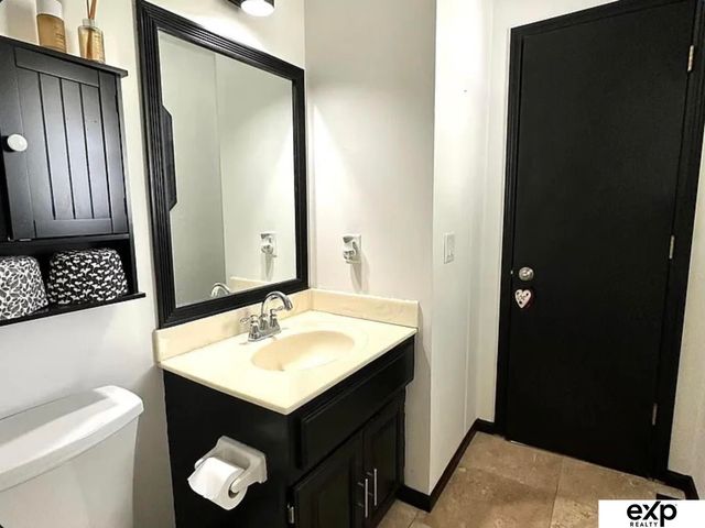 15911 Jackson Drive, Omaha, NE 68118