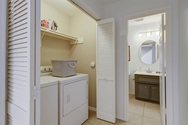 1237 W 17th Street, Houston, TX 77008