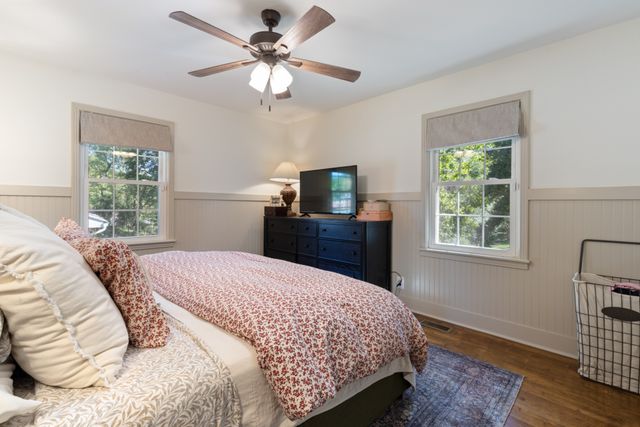 119 Louise Dr, Dickson, TN 37055